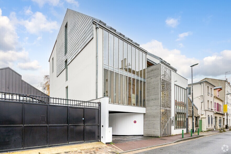 30 Rue Vincent Morris, Malakoff for lease - Primary Photo - Image 1 of 2