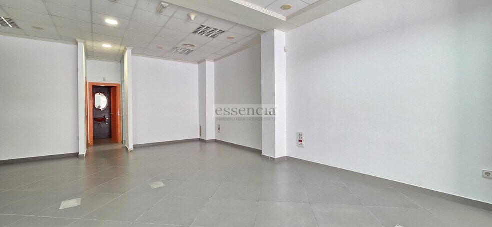 Retail in Gandia, Valencia for sale - Building Photo - Image 3 of 16