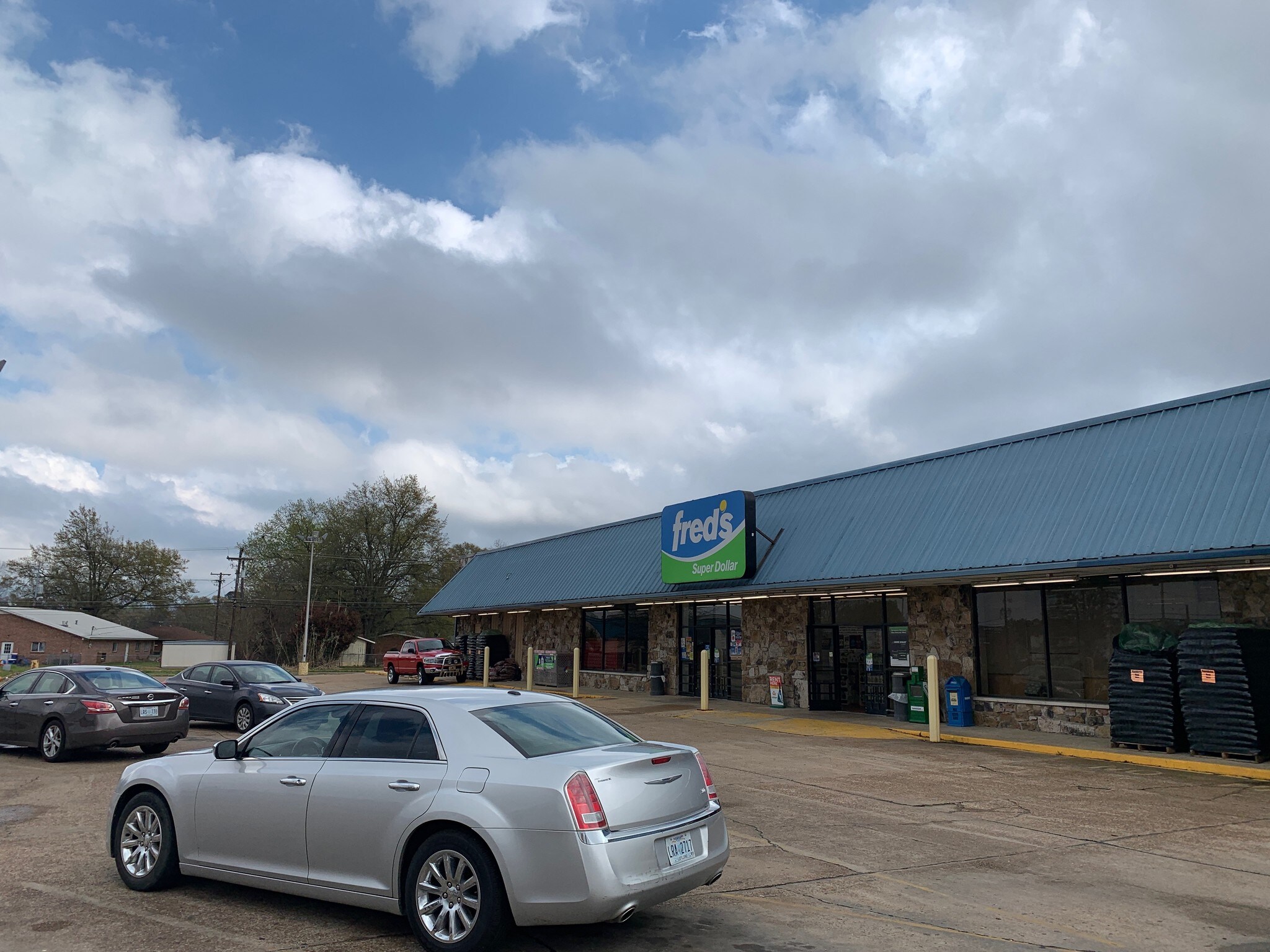 813 W Park Ave, Greenwood, MS for sale Primary Photo- Image 1 of 1