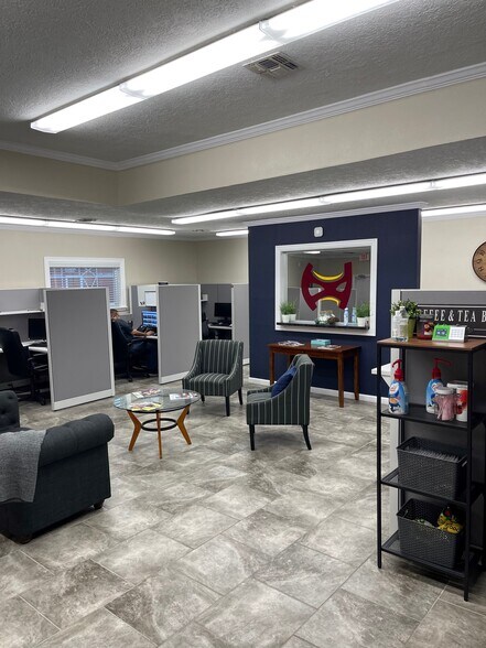 1227 S College Ave, Bryan, TX for sale - Building Photo - Image 1 of 1