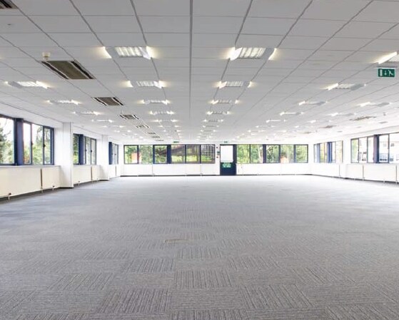 Great Park Rd, Bradley Stoke for sale - Interior Photo - Image 1 of 1