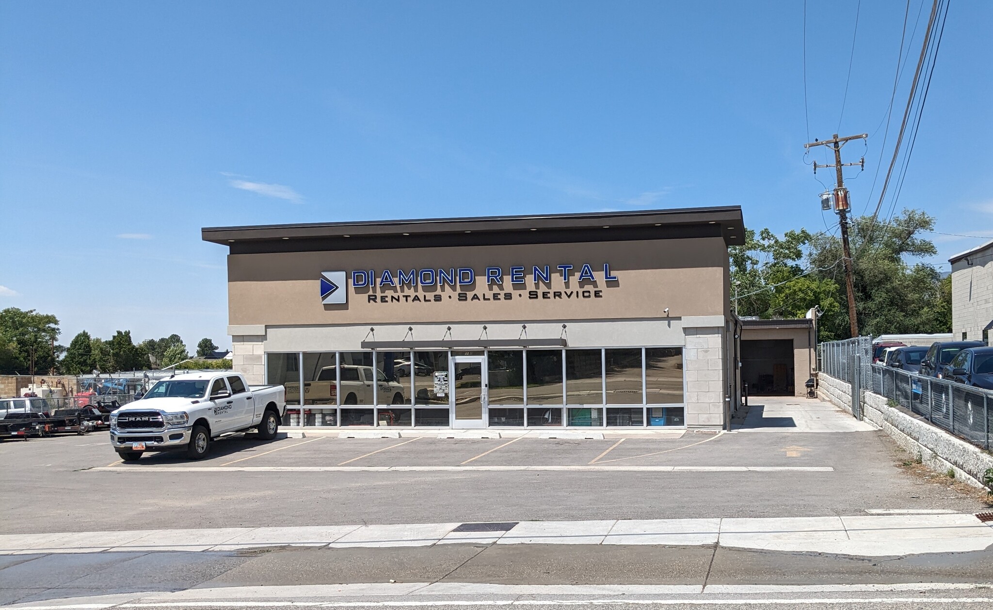 2253 E 3300 S, Salt Lake City, UT for lease Building Photo- Image 1 of 6