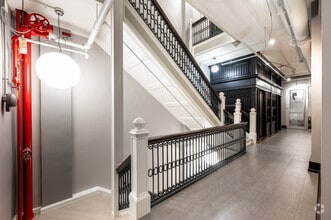 241 N Pennsylvania St, Indianapolis, IN for lease Interior Photo- Image 1 of 2