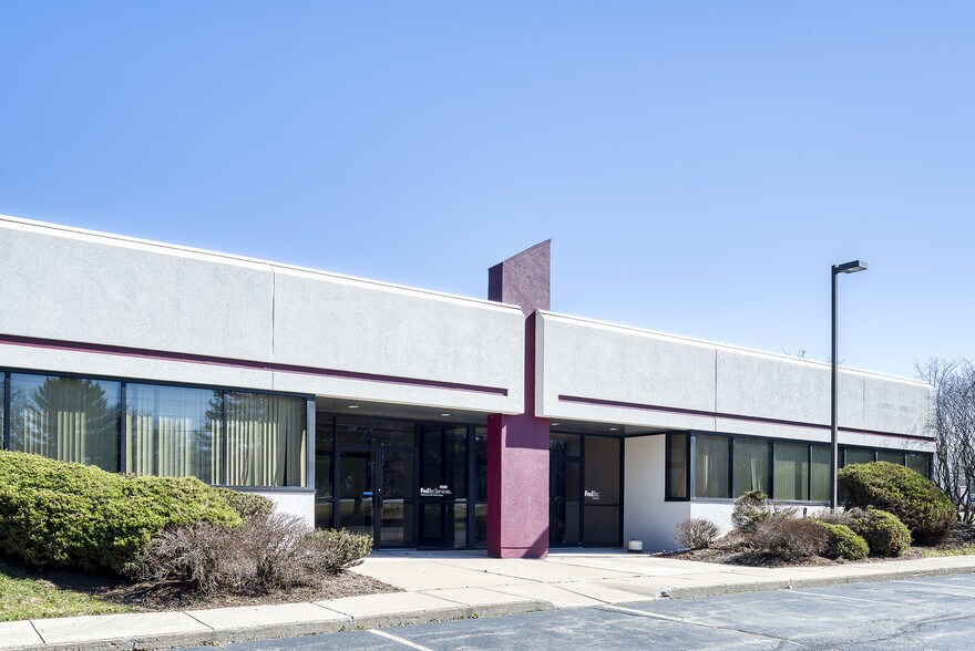 100 Tech Park Dr, West Henrietta, NY for sale - Building Photo - Image 1 of 1