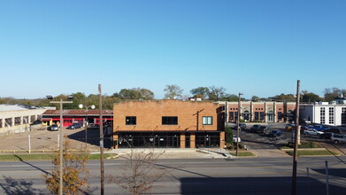 312 S Broadway Ave, Tyler, TX for lease Building Photo- Image 2 of 4