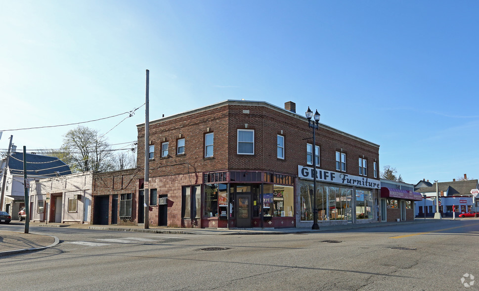 580-590 Moody St, Waltham, MA for sale - Primary Photo - Image 1 of 1