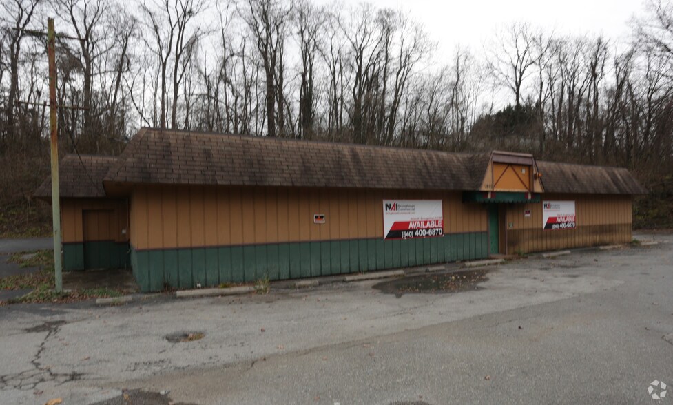 1901 Orange Ave NE, Roanoke, VA for sale - Primary Photo - Image 1 of 1