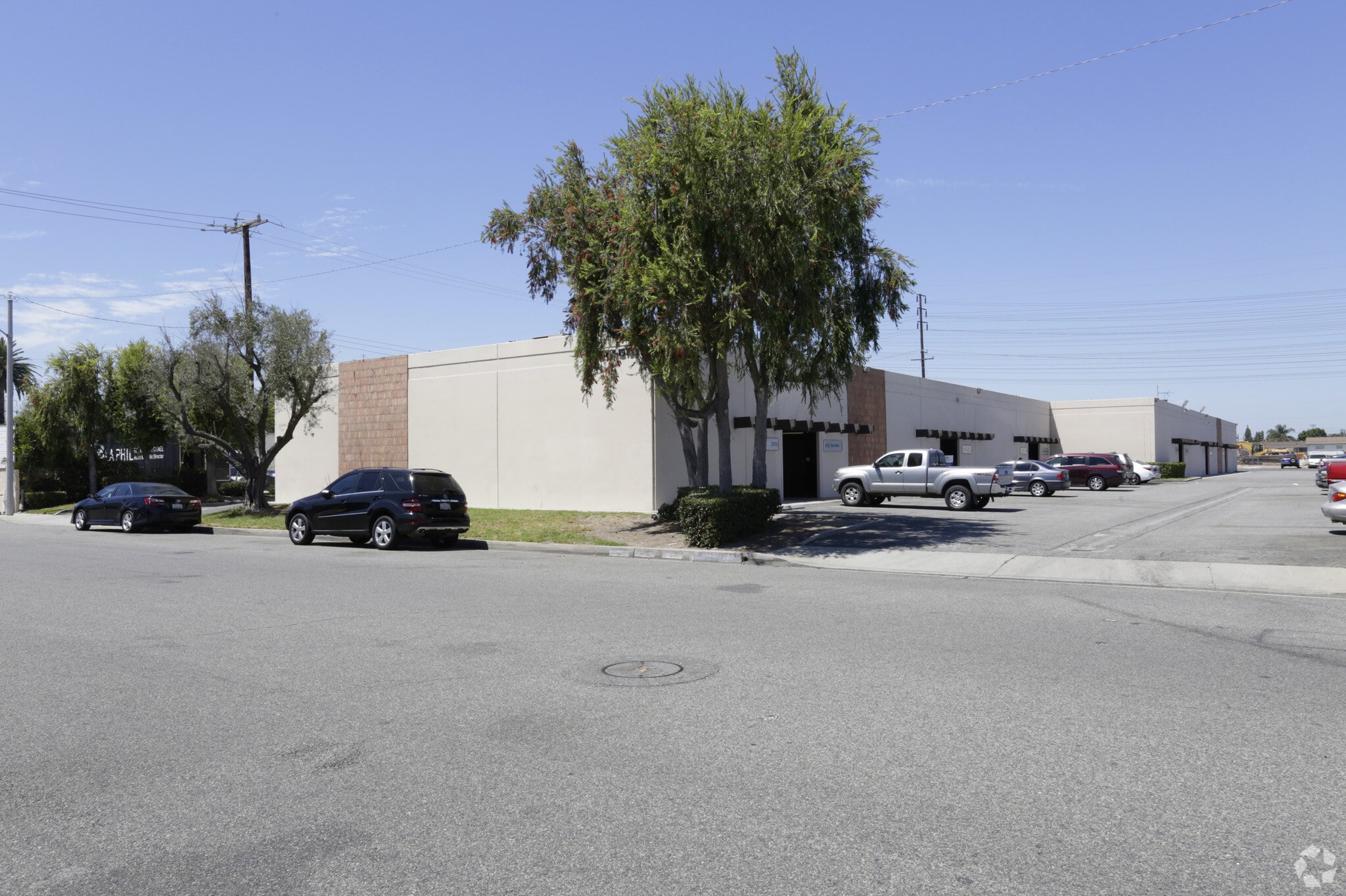 15321-15323 Texaco Ave, Paramount, CA for lease Building Photo- Image 1 of 18