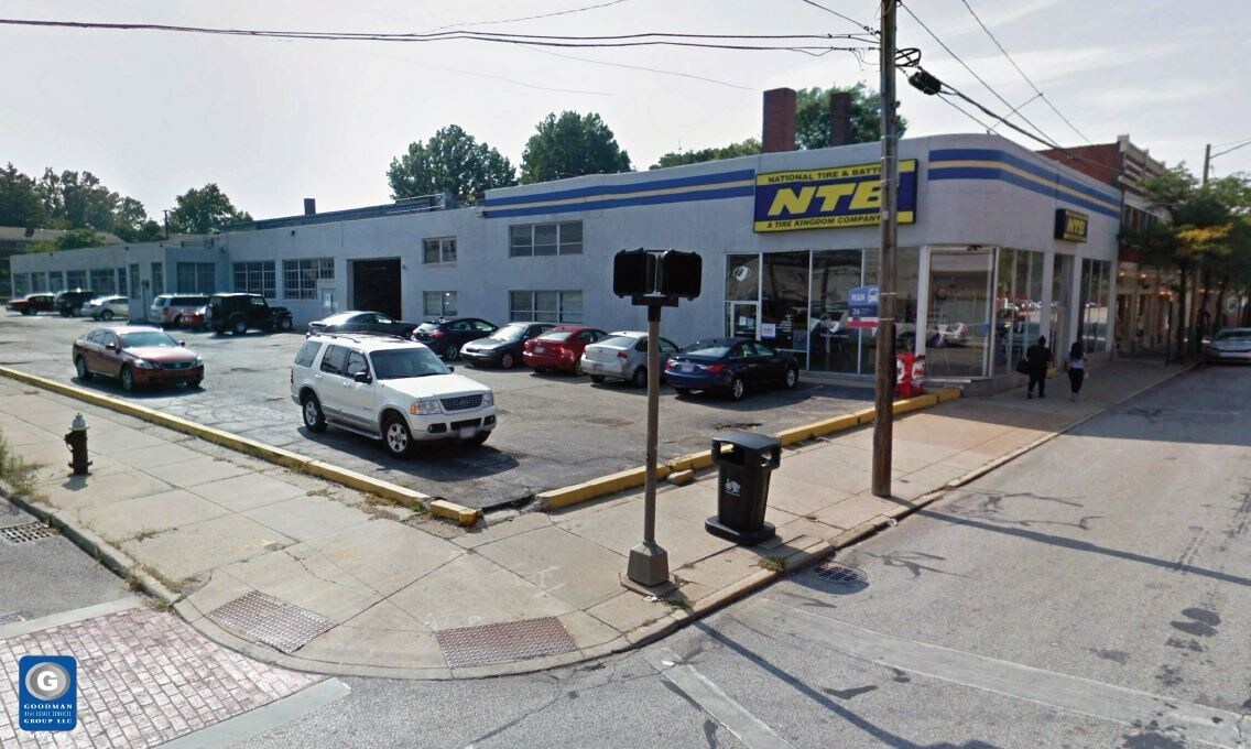 11801 Detroit Ave, Lakewood, OH 44107