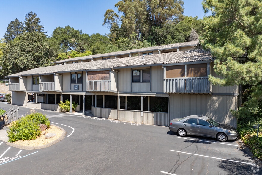 3419-3460 Mendocino Ave, Santa Rosa, CA for lease - Primary Photo - Image 1 of 3