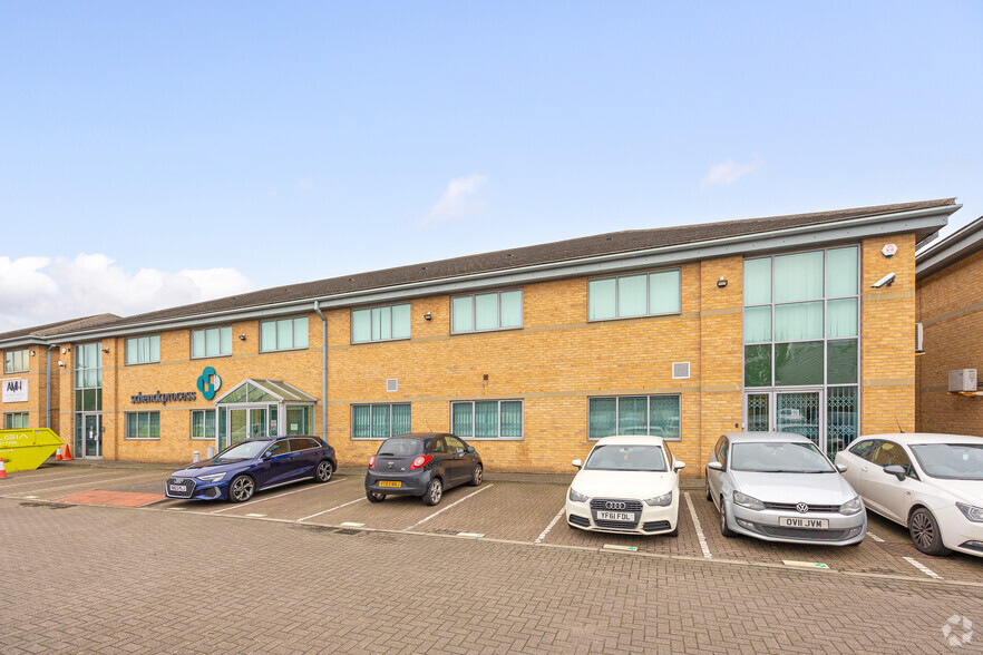 Ten Pound Walk, Doncaster for lease - Building Photo - Image 2 of 2