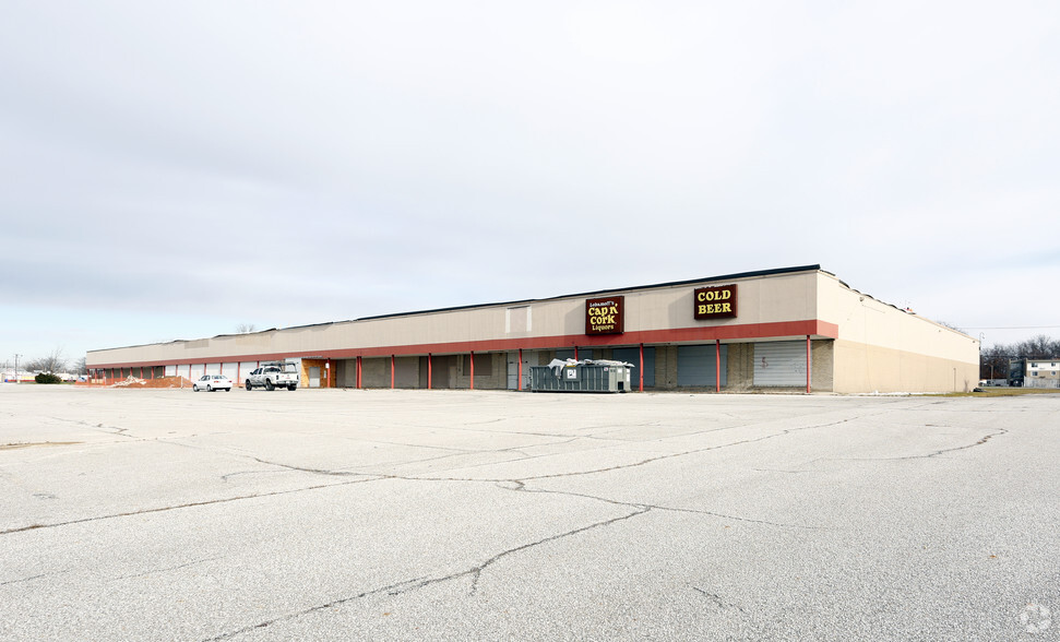 7601 S Anthony Blvd, Fort Wayne, IN for sale - Primary Photo - Image 1 of 1