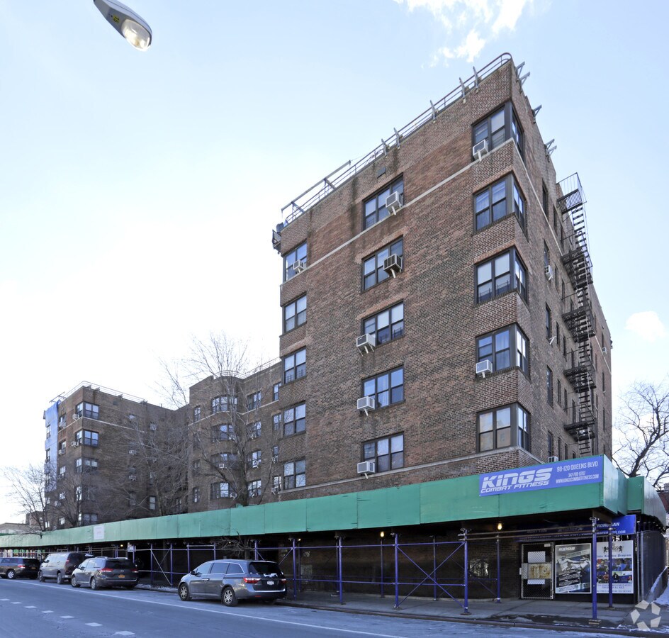 98120 Queens Blvd, Rego Park, NY 11374