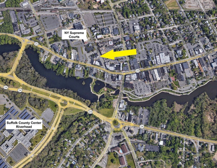 145 Griffing Ave, Riverhead, NY for sale - Building Photo - Image 2 of 3