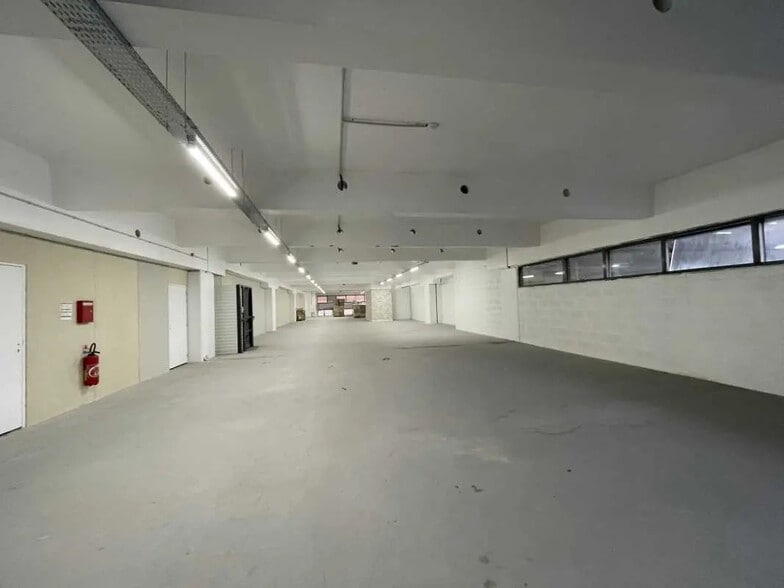 Office in Pantin for sale - Interior Photo - Image 3 of 10