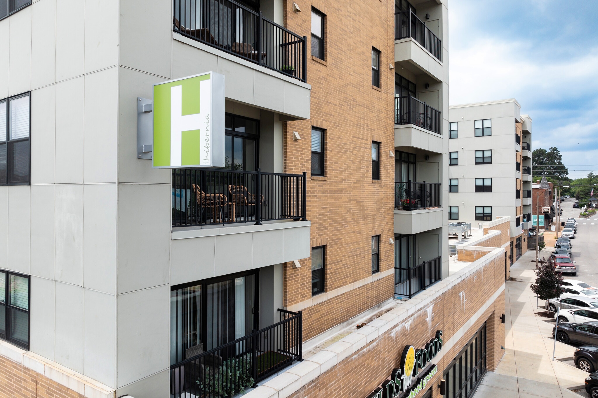 6325 Victoria Ave, Saint Louis, MO for sale Building Photo- Image 1 of 19