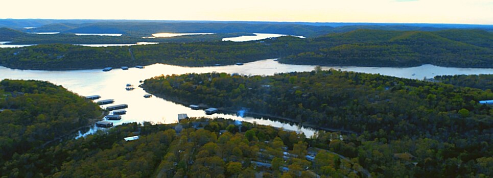 42 White Eagle Ln, Reeds Spring, MO for sale - Building Photo - Image 1 of 1