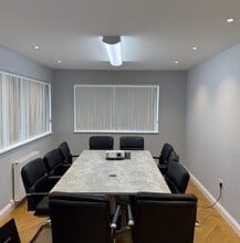 24-25 Midfield Dr, Kirkcaldy for lease Interior Photo- Image 1 of 4