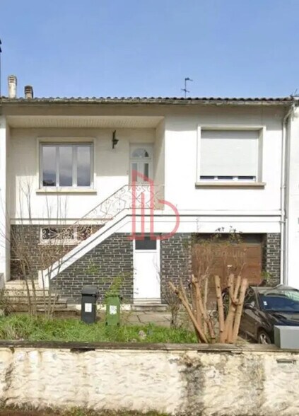 Office in Talence for sale - Building Photo - Image 2 of 8