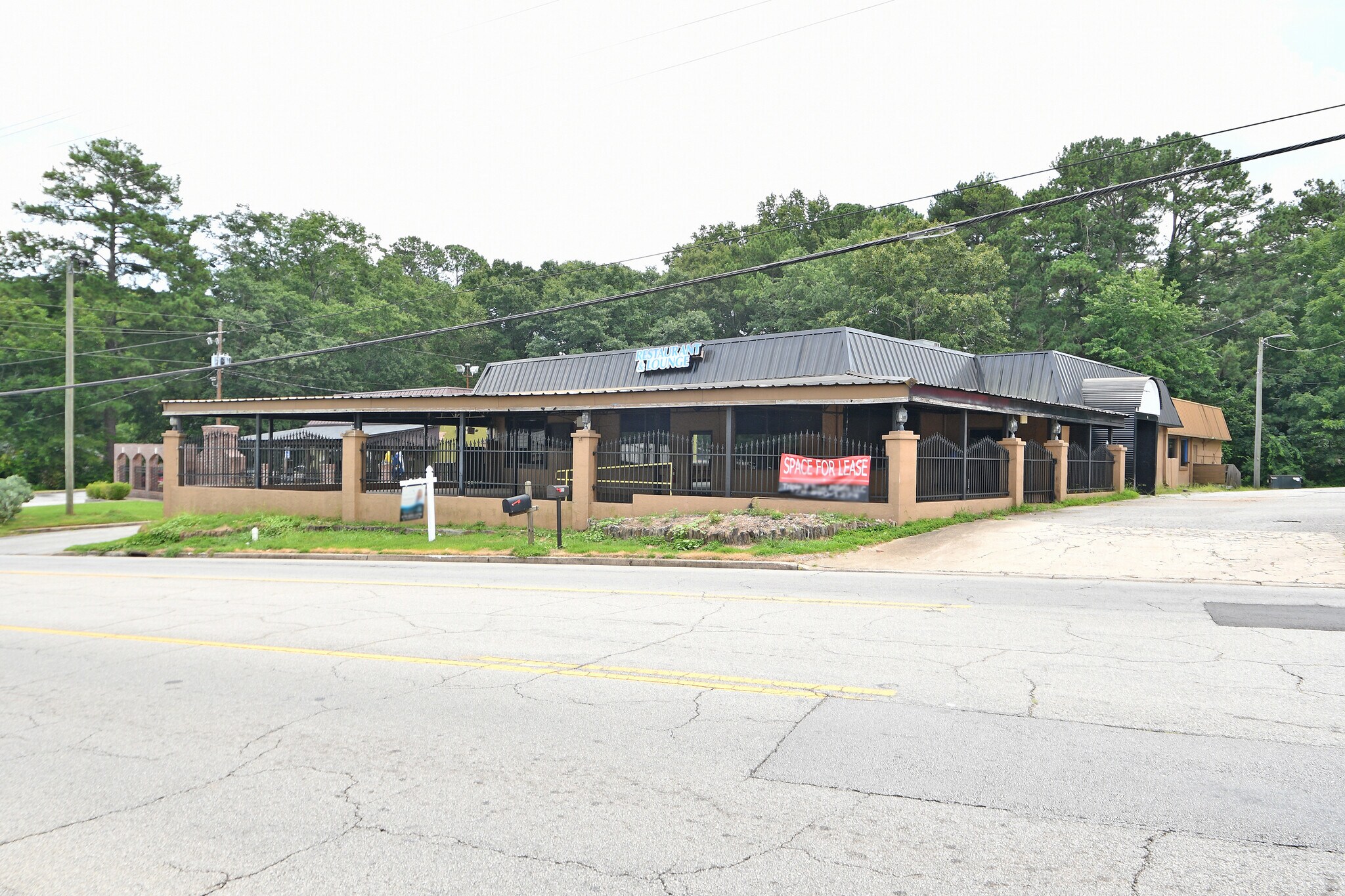 1022 Maple St, Carrollton, GA for sale Building Photo- Image 1 of 1