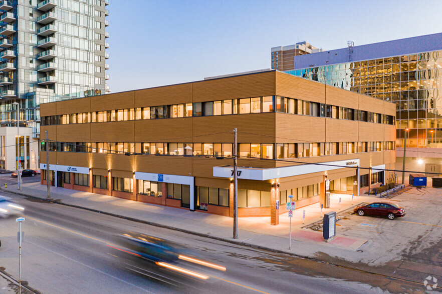 707 10th Ave SW, Calgary, AB for lease - Primary Photo - Image 1 of 4