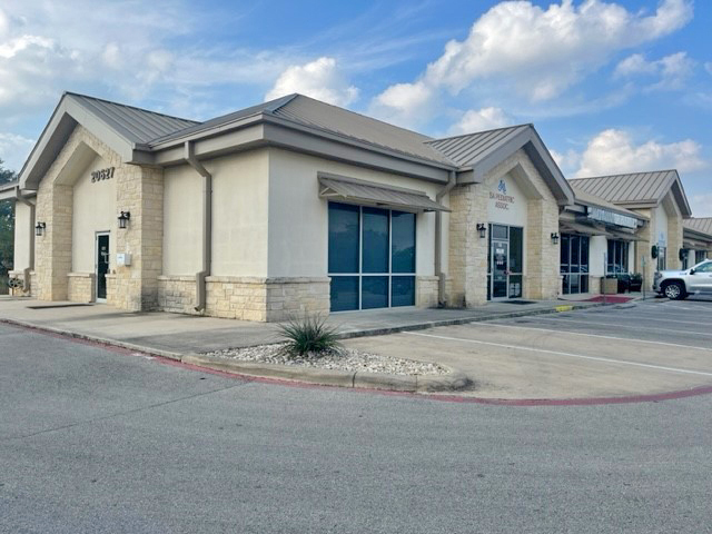 20627 Huebner Rd, San Antonio, TX for lease - Building Photo - Image 1 of 12