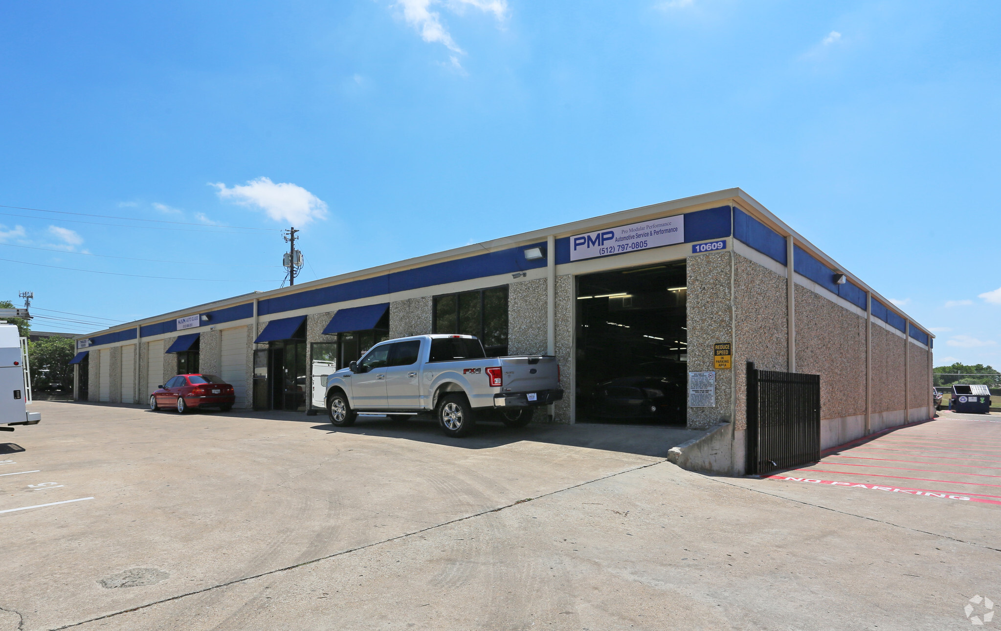 10609 Metric Blvd, Austin, TX for lease Primary Photo- Image 1 of 6