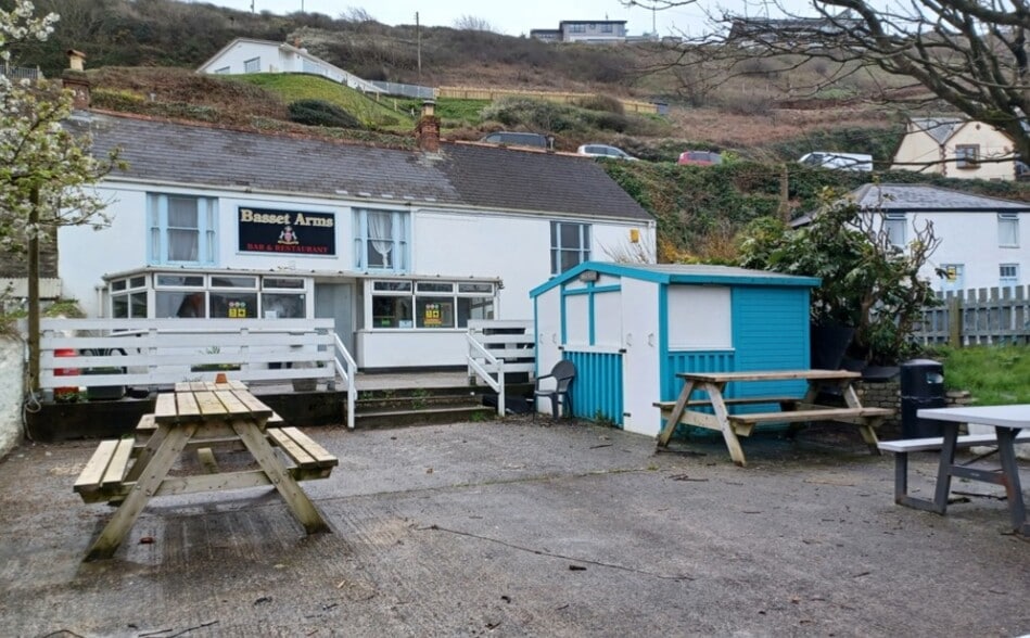 Tregea Ter, Portreath for sale - Primary Photo - Image 1 of 1