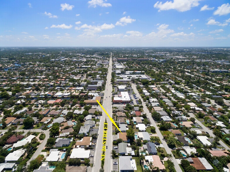 1933 NE 26th Dr, Wilton Manors, FL for sale - Building Photo - Image 2 of 16