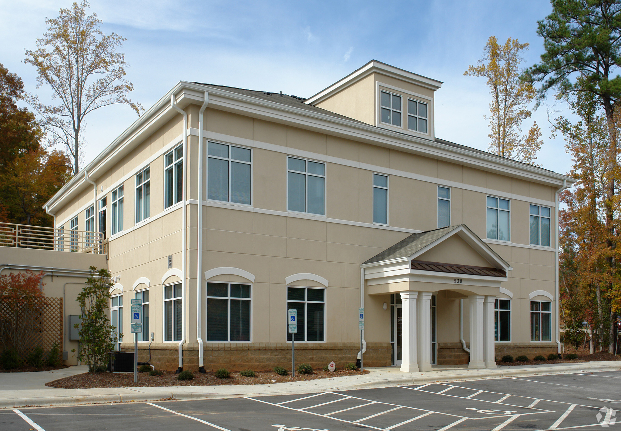 930 SE Cary Pky, Cary, NC for sale Building Photo- Image 1 of 1