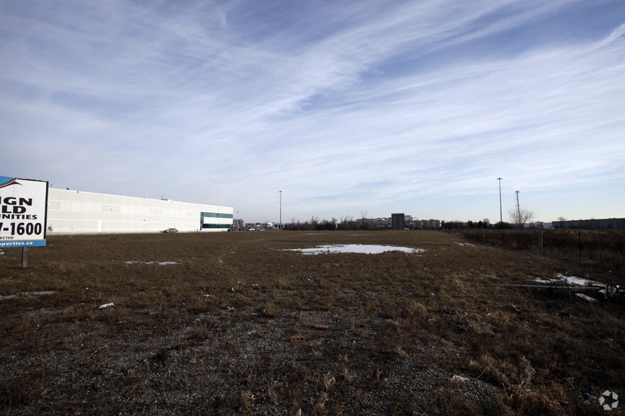 151 Creditview Rd, Vaughan, ON for sale - Primary Photo - Image 1 of 1