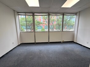 11222-11224 Grandview Ave, Wheaton, MD for lease Interior Photo- Image 2 of 2