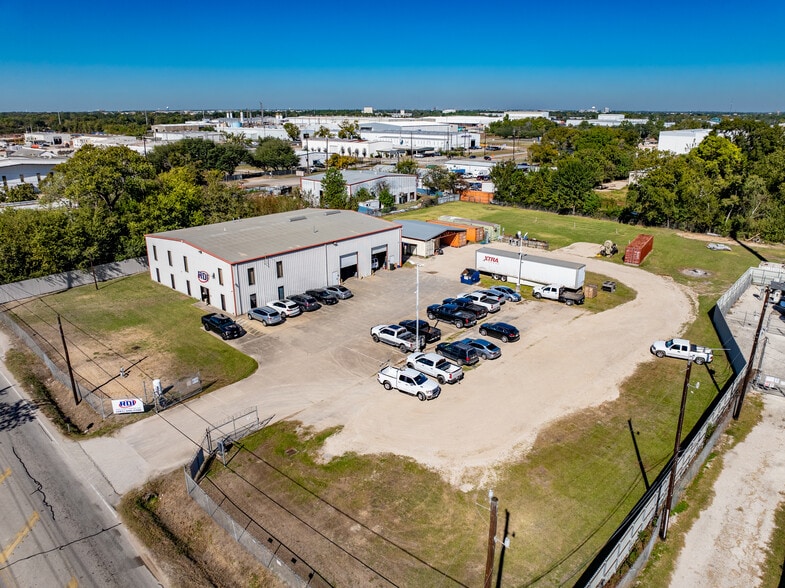 7150 Breen Dr, Houston, TX for sale - Building Photo - Image 1 of 4