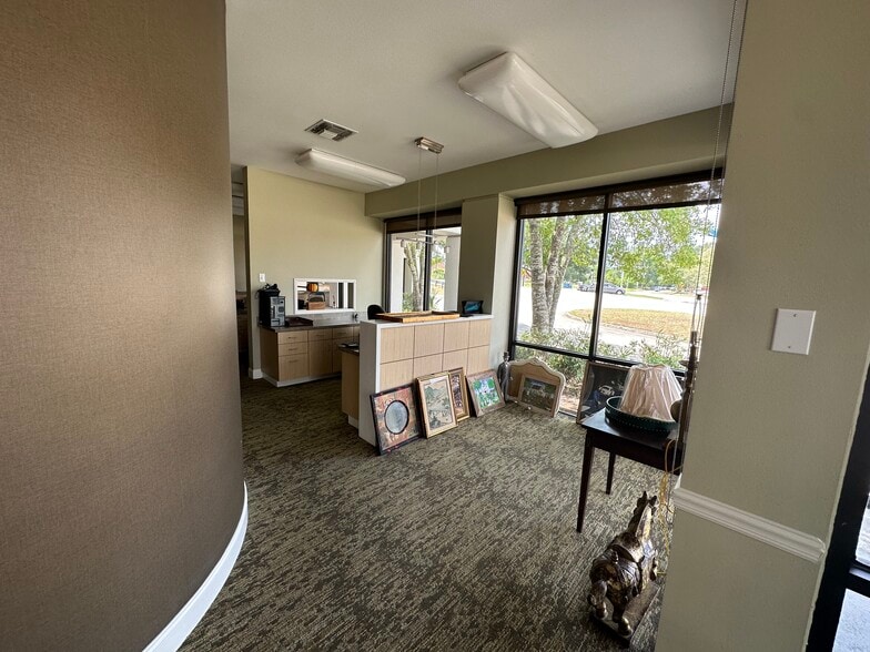 7414 Picardy Ave, Baton Rouge, LA for sale - Building Photo - Image 3 of 15