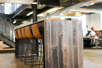 425 W South St, Indianapolis, IN for lease Interior Photo- Image 1 of 2