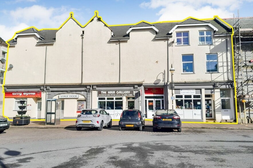 2-3 Market Sq, Millom for sale - Building Photo - Image 1 of 1