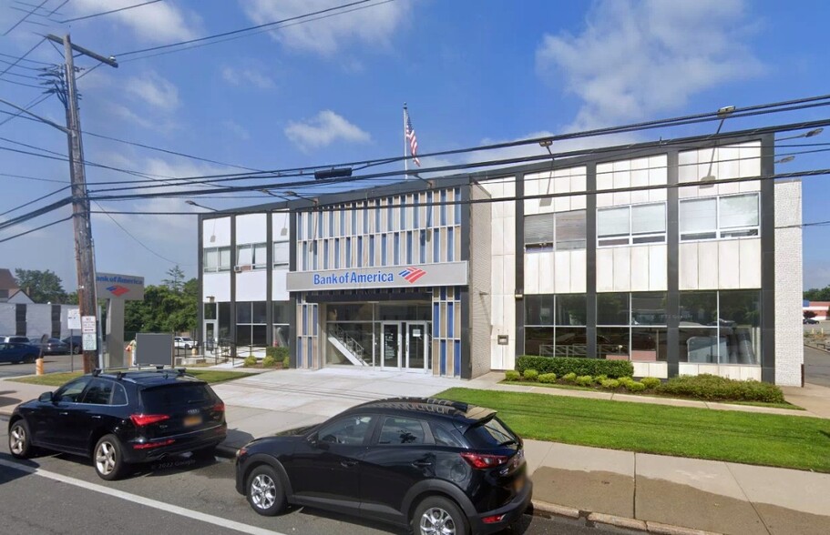 2300 Grand Ave, Baldwin, NY for lease - Building Photo - Image 1 of 26