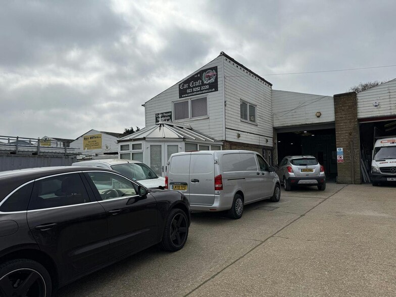 Quay Ln, Gosport for sale - Building Photo - Image 1 of 4