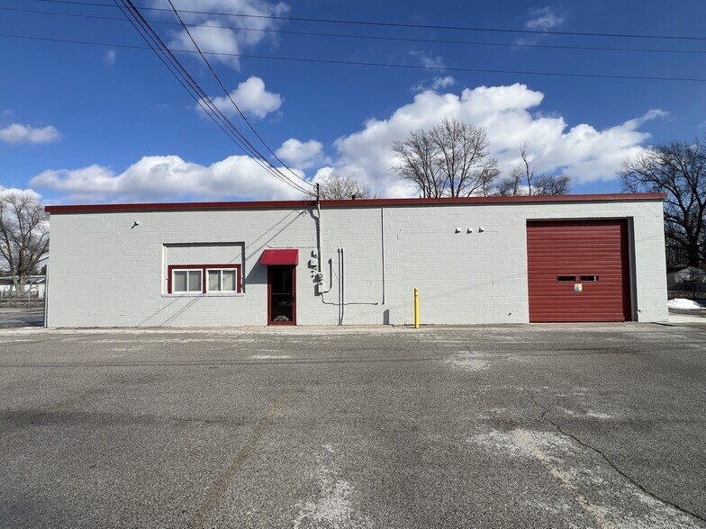 2820 Glendale Ave, Toledo, OH for sale - Primary Photo - Image 1 of 1