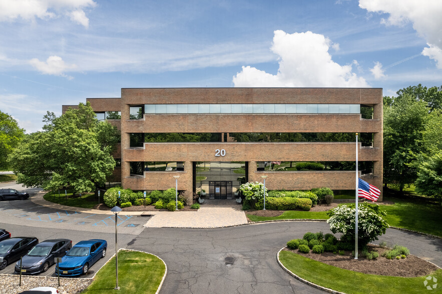 20 Independence Blvd, Warren, NJ for lease - Building Photo - Image 2 of 7