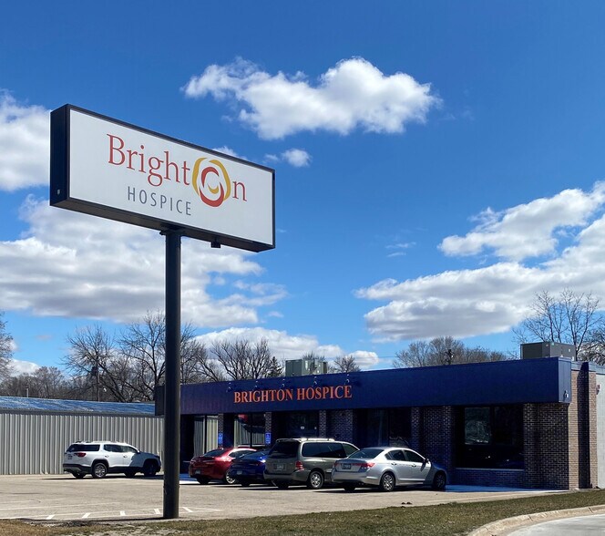1233 W Hwy 60, Faribault, MN for sale - Building Photo - Image 1 of 3