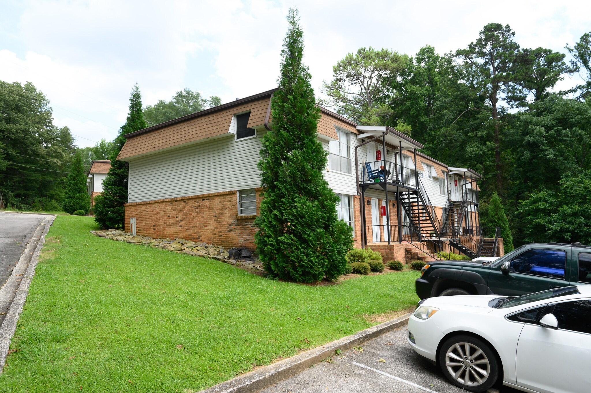 100 Pinson Pl, Birmingham, AL for sale Primary Photo- Image 1 of 16