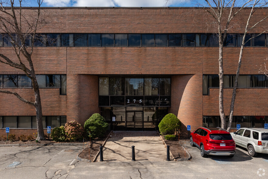 275 Turnpike St, Canton, MA for lease - Building Photo - Image 3 of 5