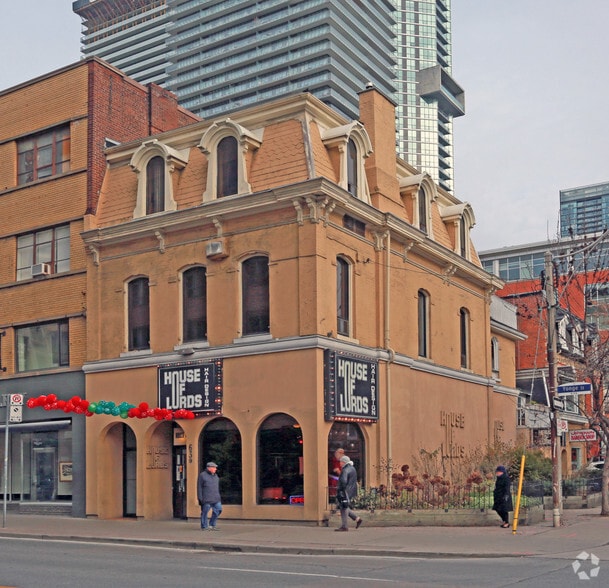 639 Yonge St, Toronto, ON for sale - Primary Photo - Image 1 of 1