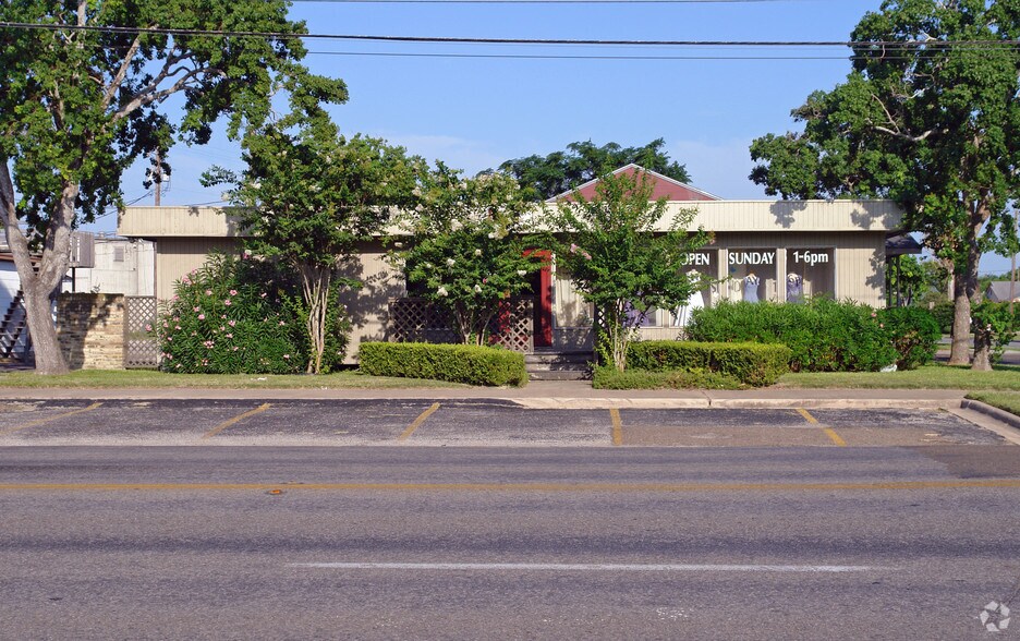 525 Everhart Rd, Corpus Christi, TX for sale - Primary Photo - Image 1 of 2