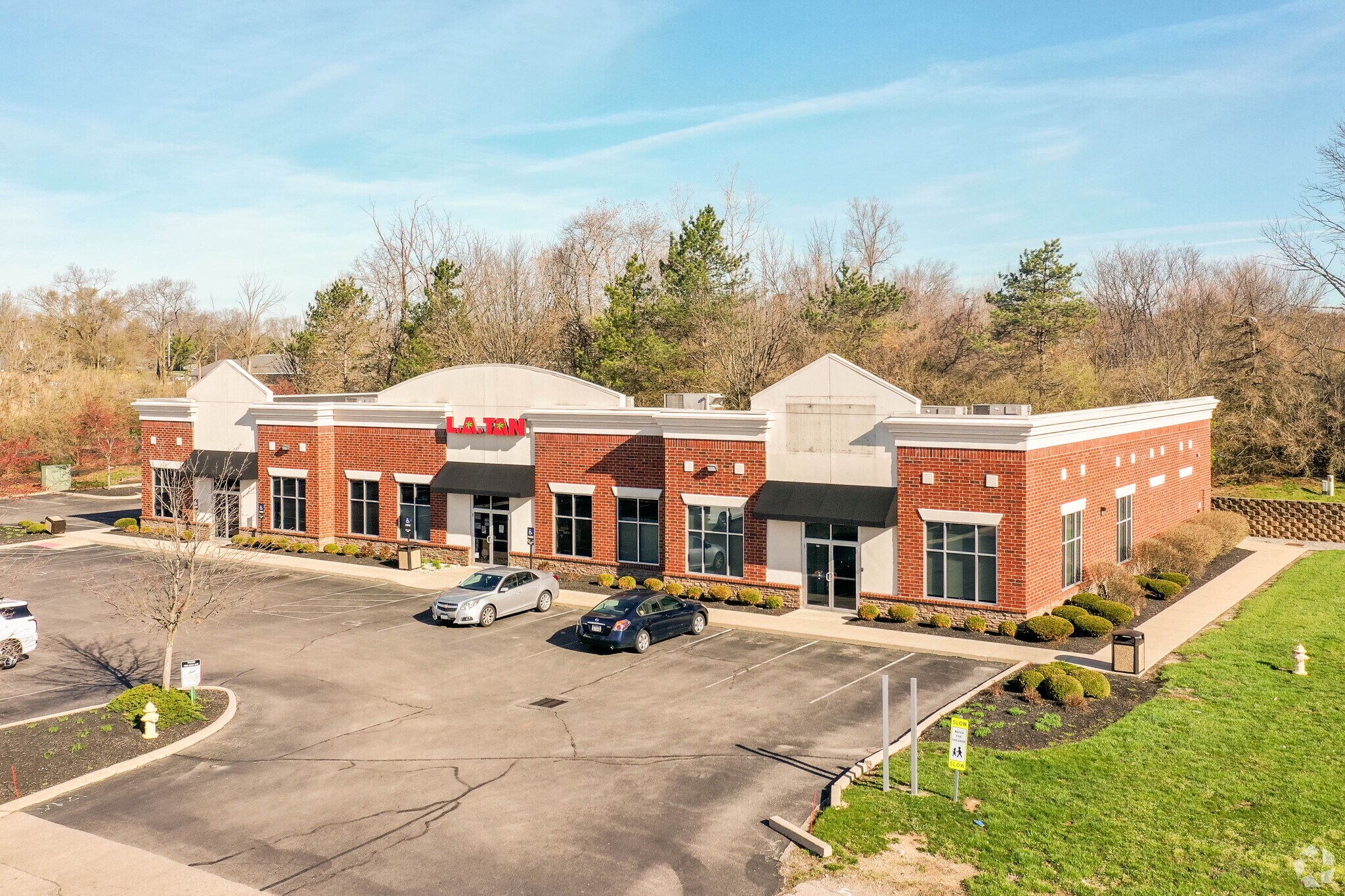 3224 DaytonXenia Rd, Dayton, OH 45434 Midtown Center