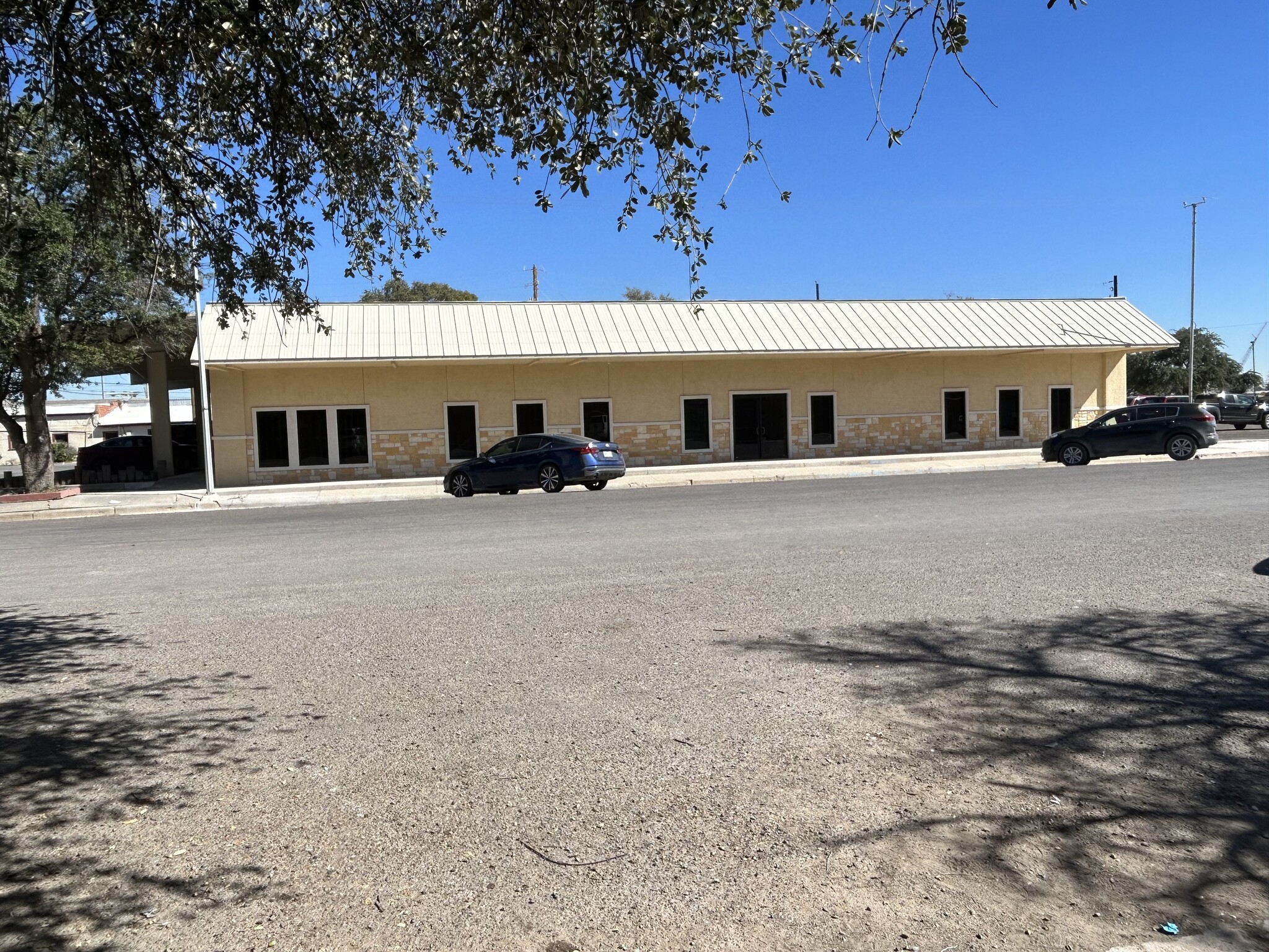 106 W. 3rd Street, Pecos, TX for lease Building Photo- Image 1 of 64