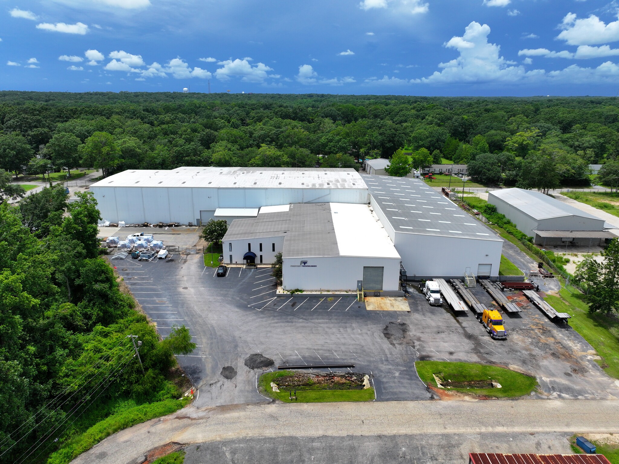 5890 I 10 Industrial Pkwy W, Theodore, AL for sale Building Photo- Image 1 of 6