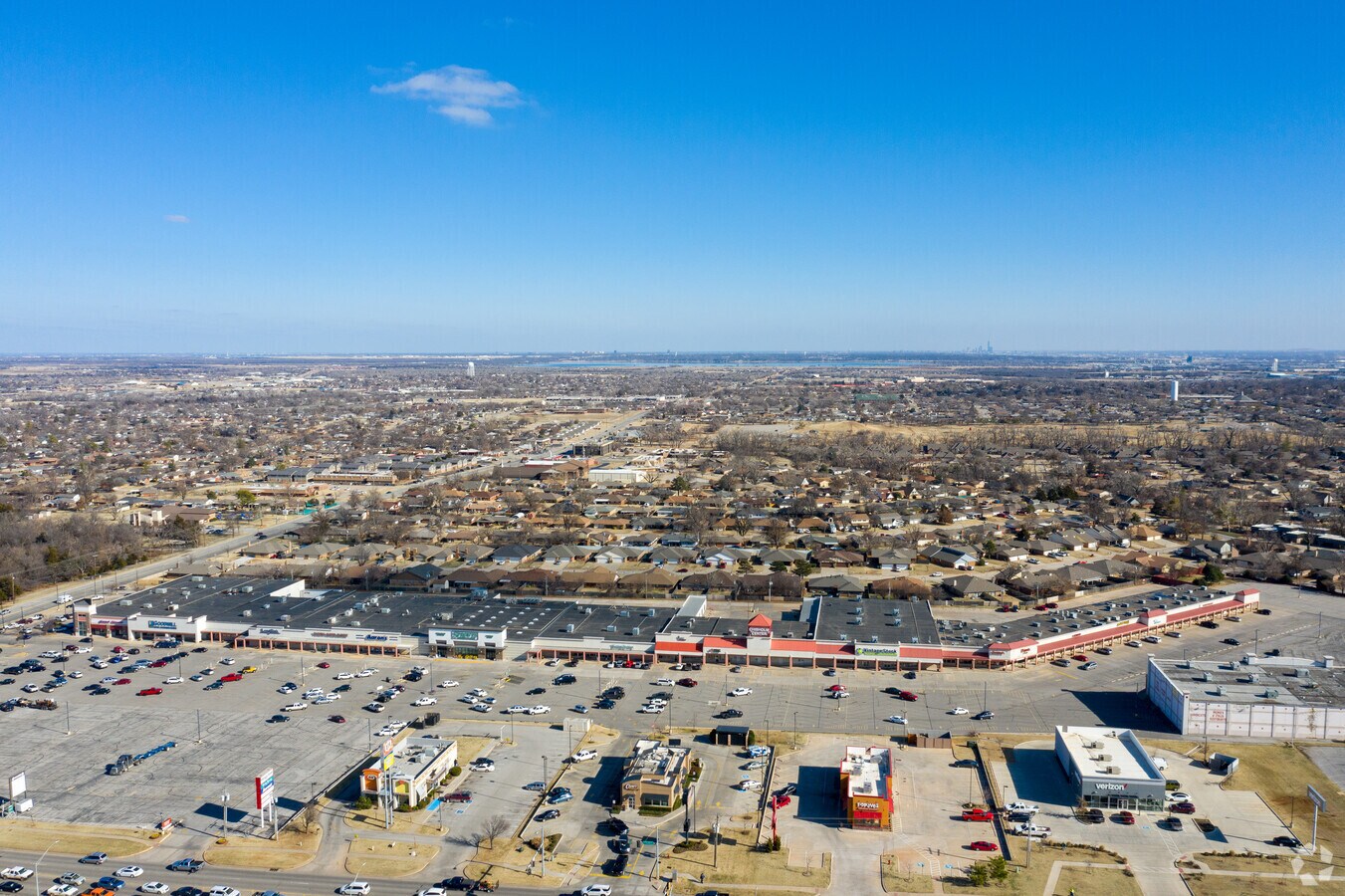 1107 Garth Brooks Blvd, Yukon, OK 73099 Chisholm Shopping Center