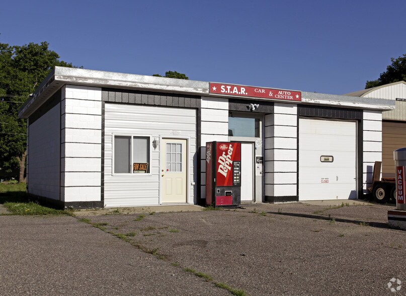 37 Maple Ave N, Maple Lake, MN 55358